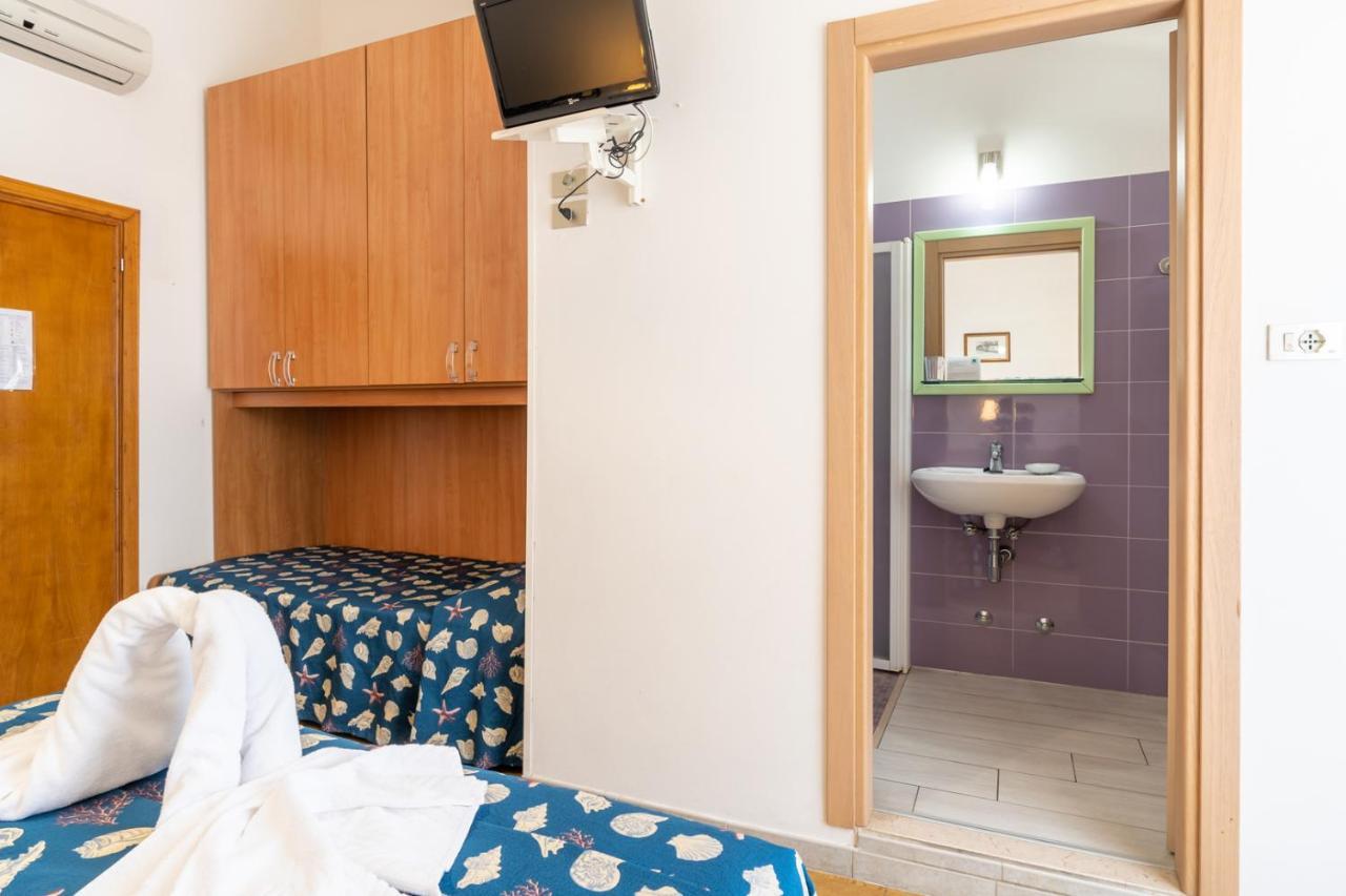 Hotel Milanese Rimini Dış mekan fotoğraf