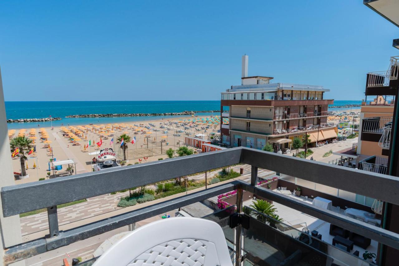 Hotel Milanese Rimini Dış mekan fotoğraf