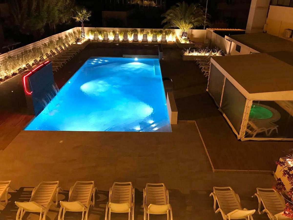 Hotel Milanese Rimini Dış mekan fotoğraf